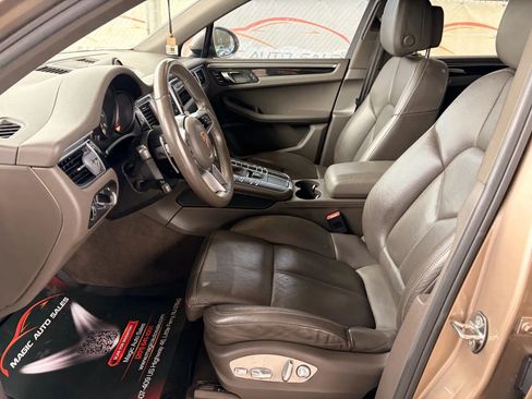 Used 2017 Porsche Macan Sport Edition image 13