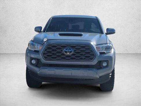 Used 2021 Toyota Tacoma TRD Sport image 2