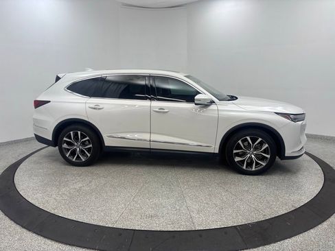 Used 2023 Acura MDX FWD w/ Technology Package image 17