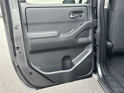 Certified 2023 Nissan Frontier SV w/ SV Convenience Package image 22