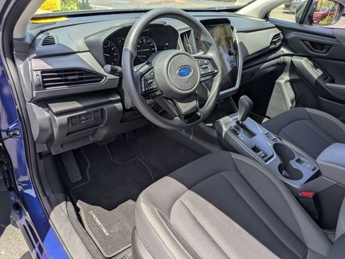 Used 2025 Subaru Crosstrek 2.0i Premium AWD/4WD image 17