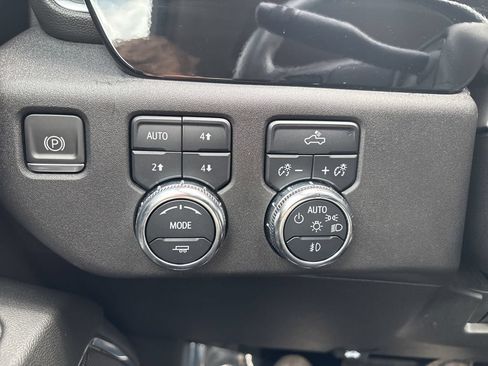 Used 2024 GMC Sierra 1500 Elevation AWD/4WD image 18