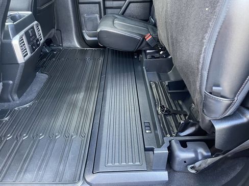 Used 2019 Ford F250 Platinum w/ Platinum Ultimate Package AWD/4WD image 34