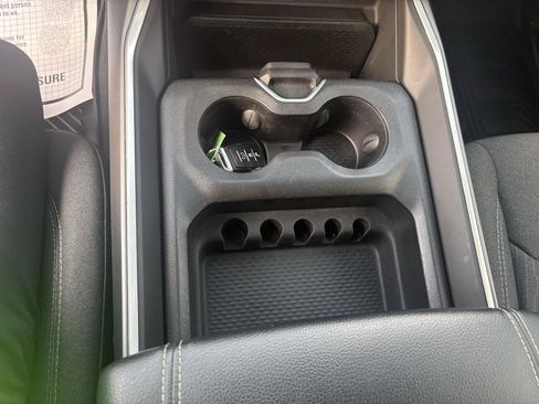 Used 2021 RAM 1500 Big Horn AWD/4WD image 31