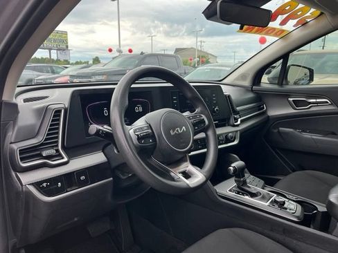 Used 2023 Kia Sportage LX AWD/4WD image 19
