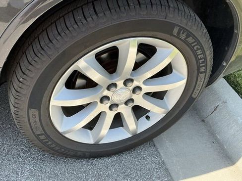 Used 2015 Buick Enclave Premium w/ Experience Buick Package AWD/4WD image 18