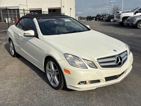 Used 2011 Mercedes-Benz E 350 E 350 2dr Convertible w/ Premium 1 Pkg image 6