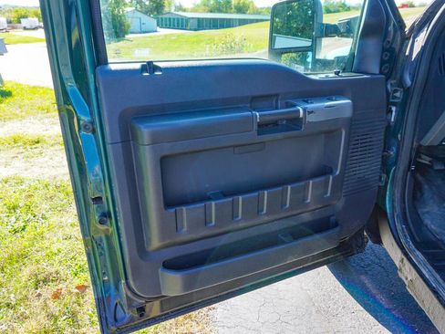 Used 2012 Ford F350 Lariat w/ FX4 Off Road Pkg image 23