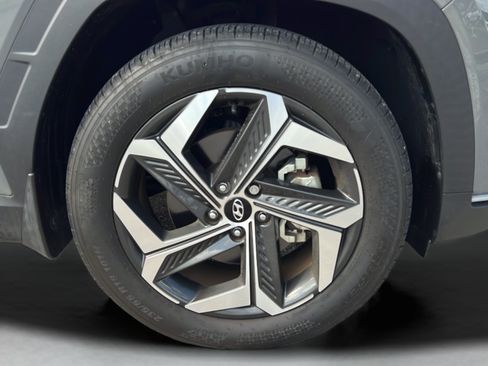 Certified 2024 Hyundai Tucson SEL w/ Convenience Package FWD image 10