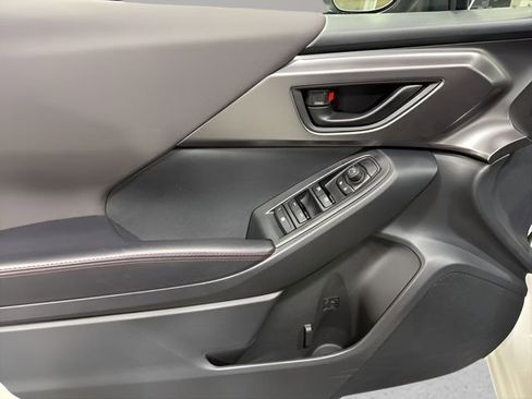 Used 2025 Subaru Impreza 2.0i Sport w/ Popular Package #1 image 9