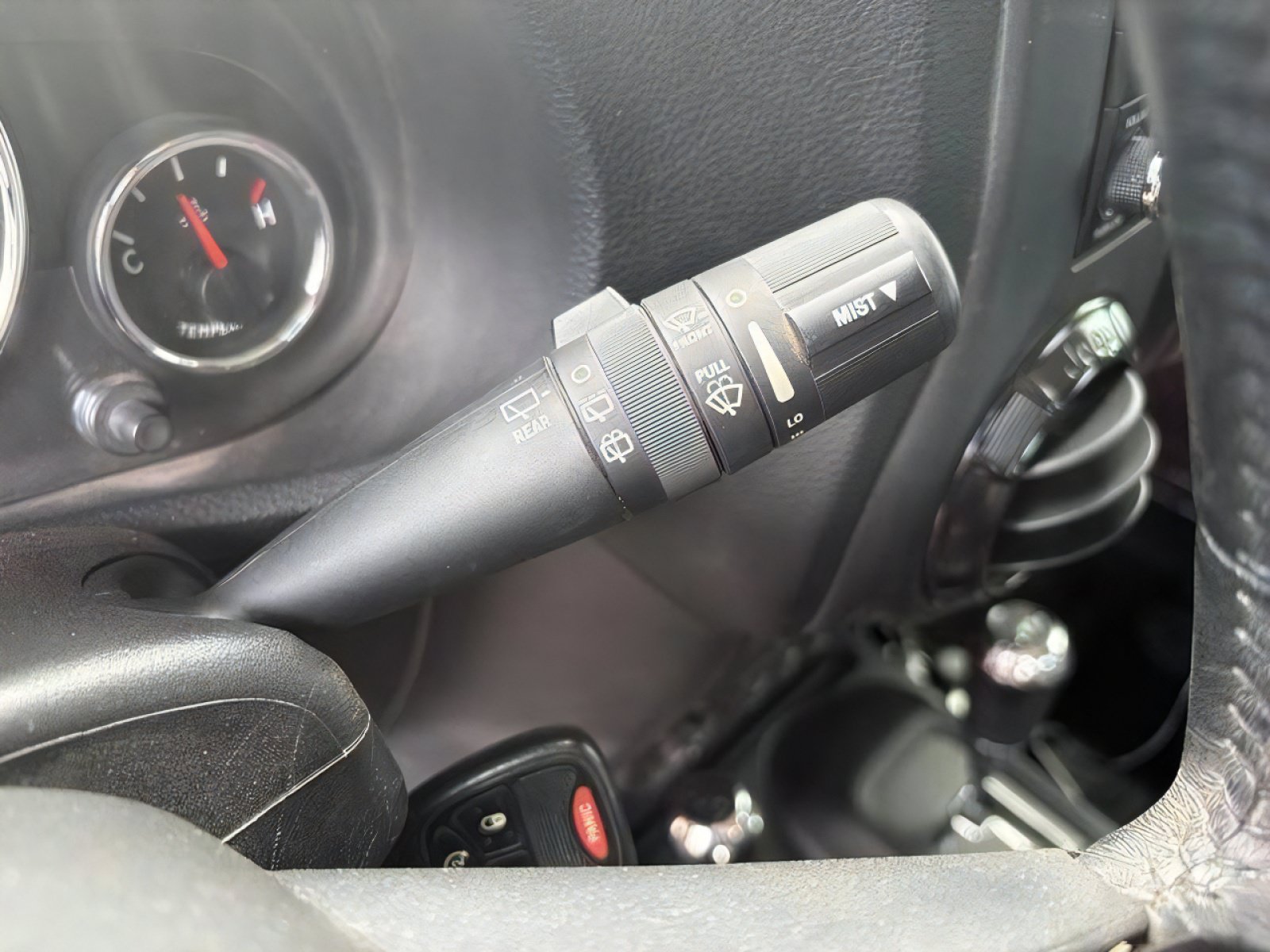 Used 2017 Jeep Wrangler Unlimited Rubicon AWD/4WD image 23