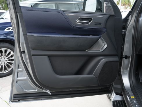 New 2026 INFINITI QX80 4WD w/ Sport Exterior Package image 27