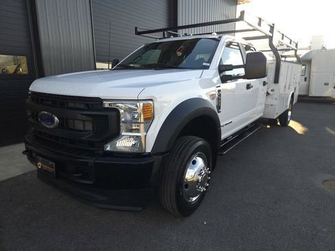 Used 2022 Ford F450 XL image 2