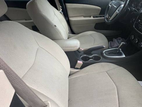 Used 2013 Chrysler 200 Touring image 14