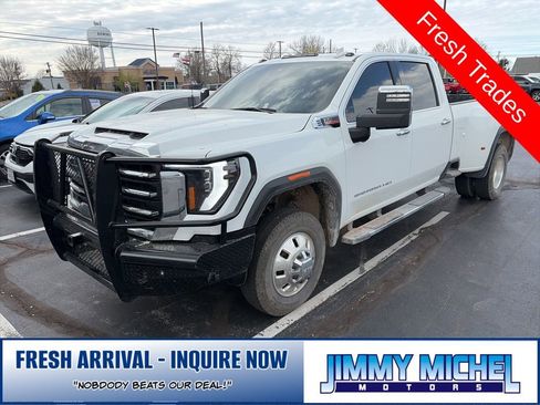 Used 2025 GMC Sierra 3500 SLT w/ SLT Premium Package image 1
