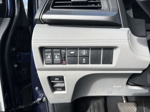 Certified 2024 Honda Odyssey EX-L image 14