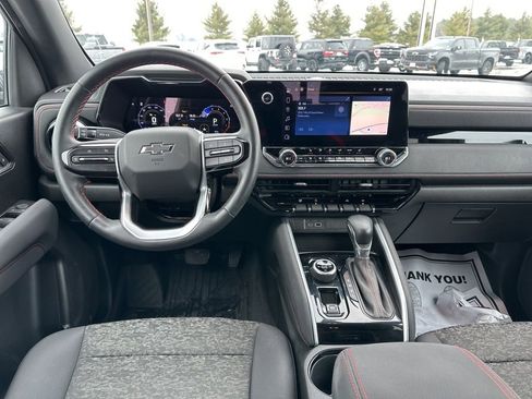 Used 2024 Chevrolet Colorado Z71 w/ Z71 Convenience Package 2 image 22