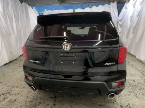 Certified 2025 Honda Passport EX-L image 8