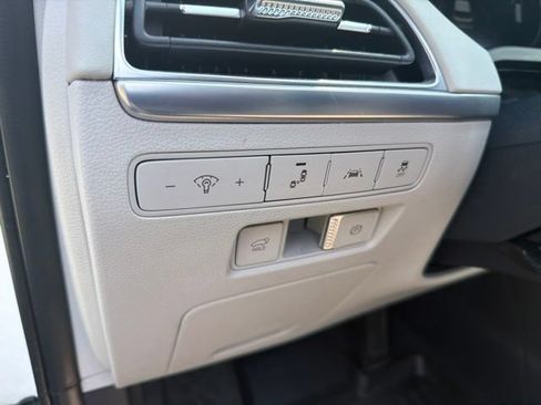 Used 2022 Hyundai Palisade Calligraphy FWD image 12