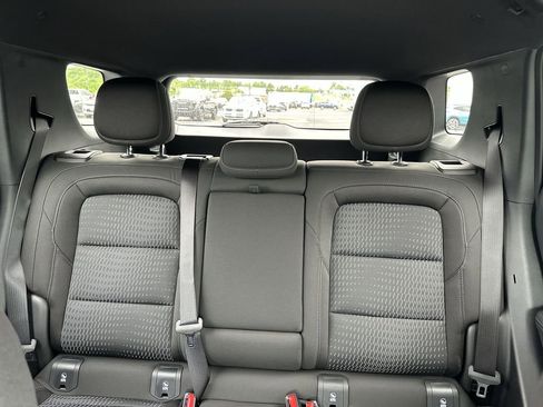 New 2026 Chevrolet Equinox LT FWD image 13