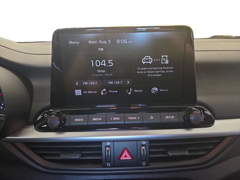 Used 2023 Kia Forte LXS w/ LXS Technology Package FWD image 13