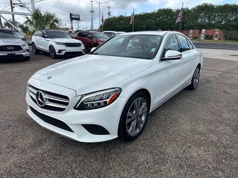 Used 2019 Mercedes-Benz C 300 Sedan image 3
