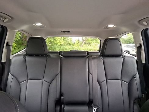 Certified 2023 Subaru Ascent Limited AWD/4WD image 40