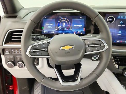 New 2026 Chevrolet Suburban Premier AWD/4WD image 34