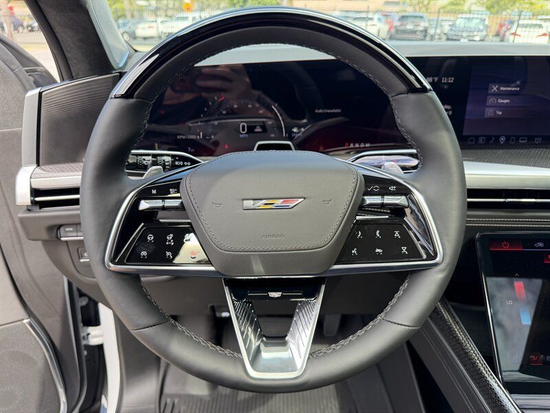 Used 2026 Cadillac Escalade V w/ LPO, ONYX Package AWD/4WD image 11