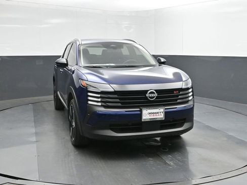 New 2026 Nissan Kicks SR w/ SR Premium Package image 17