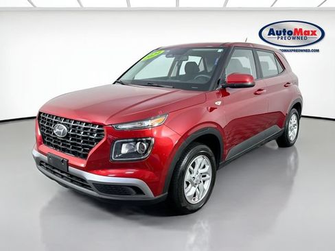 Used 2024 Hyundai Venue SE FWD image 4
