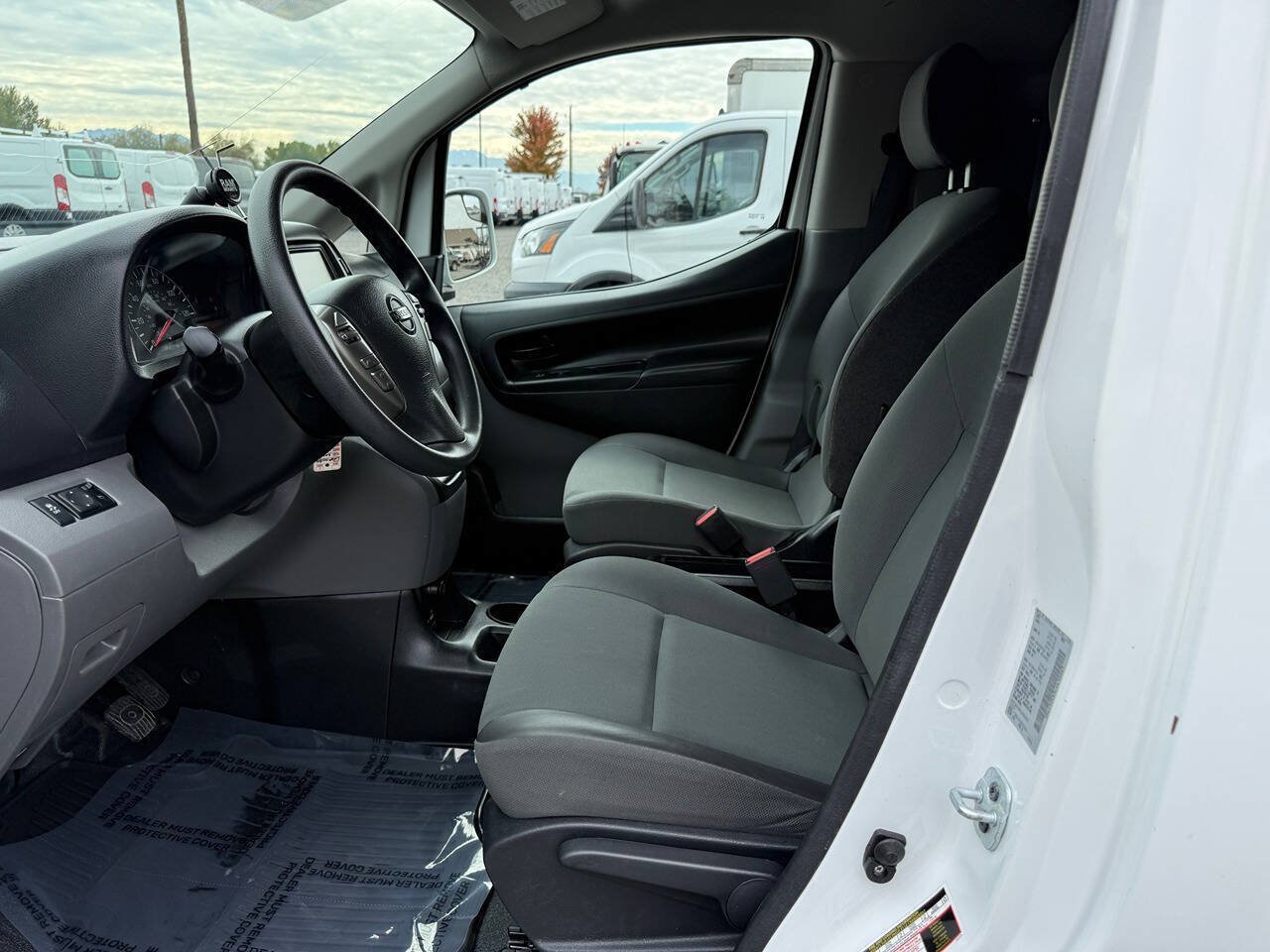 Used 2020 Nissan NV200 SV FWD image 13