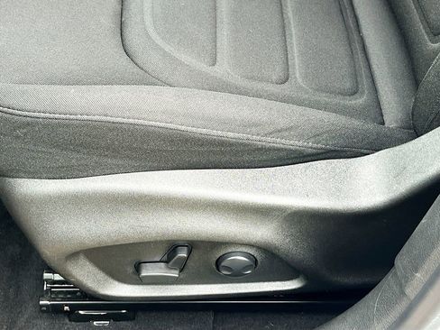 Used 2022 Jeep Renegade Latitude w/ Convenience Group image 20