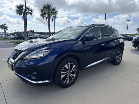 Used 2024 Nissan Murano SV AWD/4WD image 2