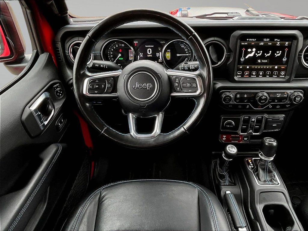 Used 2021 Jeep Wrangler Unlimited Rubicon 4xe w/ Cold Weather Group AWD/4WD image 10