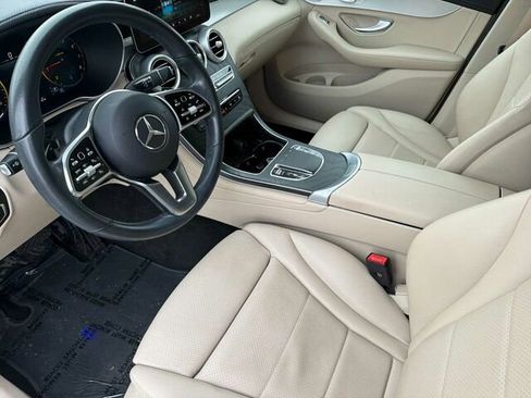 Used 2023 Mercedes-Benz GLC 300 4MATIC Coupe image 11