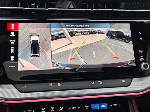 New 2025 Jeep Wagoneer S Launch Edition image 13