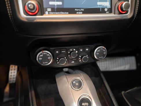 Used 2015 Ferrari California T image 20