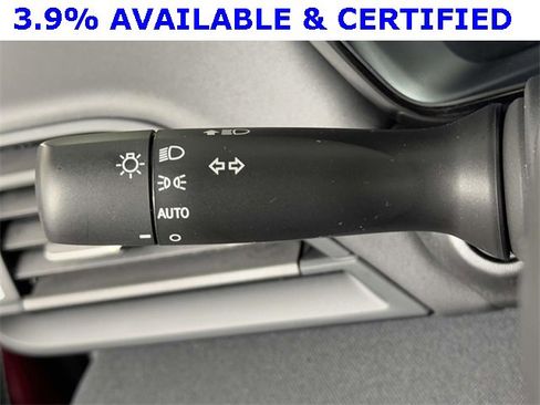 Used 2025 Subaru Legacy Premium image 21