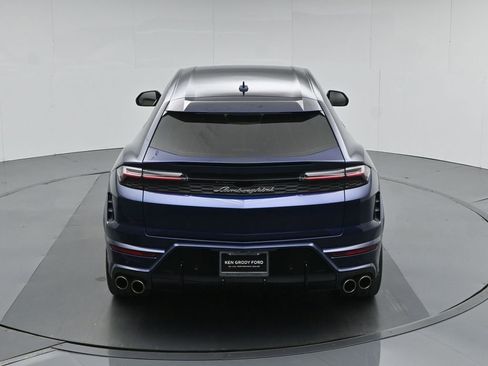 Used 2026 Lamborghini Urus SE AWD/4WD image 43