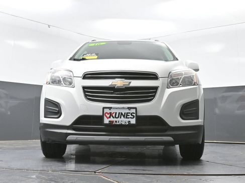 Used 2016 Chevrolet Trax LT w/ LT Convenience Package FWD image 50