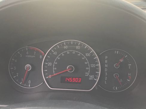 Used 2009 Suzuki SX4 AWD Hatchback image 21