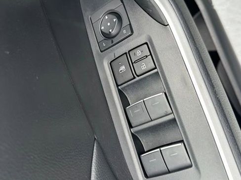 Used 2024 Toyota RAV4 XLE image 20