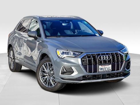 Used 2021 Audi Q3 2.0T Premium Plus w/ Premium Plus Package image 2