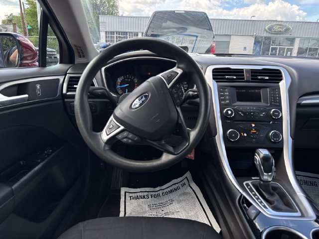 Used 2013 Ford Fusion SE FWD image 14