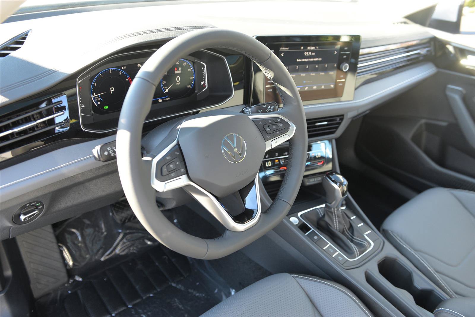 New 2027 Volkswagen Jetta SEL FWD image 23