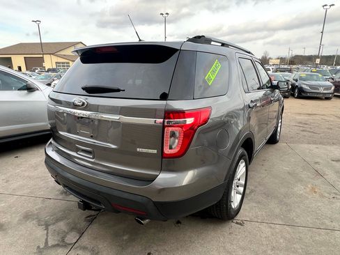 Used 2012 Ford Explorer XLT image 5