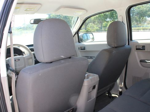 Used 2012 Ford Escape XLS FWD image 15