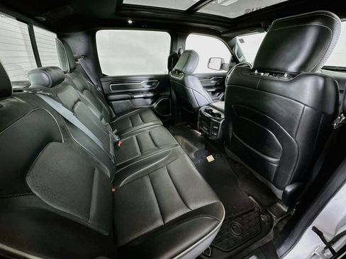 Used 2020 RAM 1500 Laramie w/ Sport Appearance Package AWD/4WD image 29