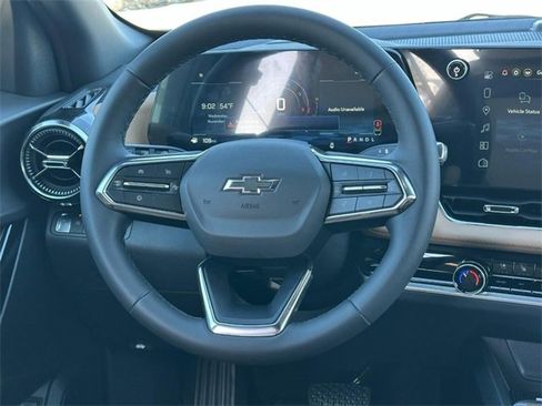 New 2026 Chevrolet Equinox ACTIV w/ Convenience Package III image 6